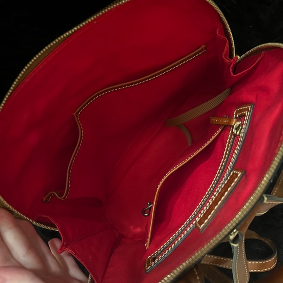 Dome leather Dooney and Bourke Backpack - Picture 3 of 3